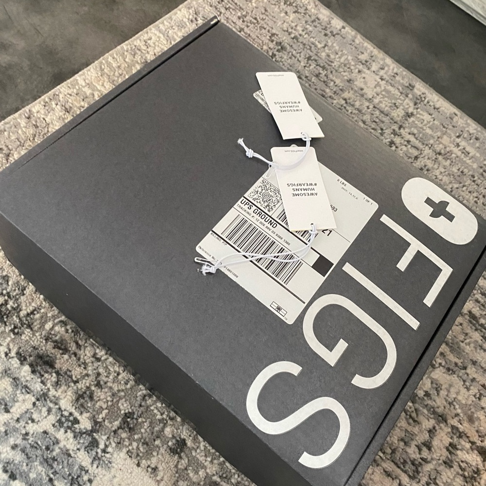 FIGS BUNDLE: Gently worn/brand new. All small, small p, xs. 14 items!!
